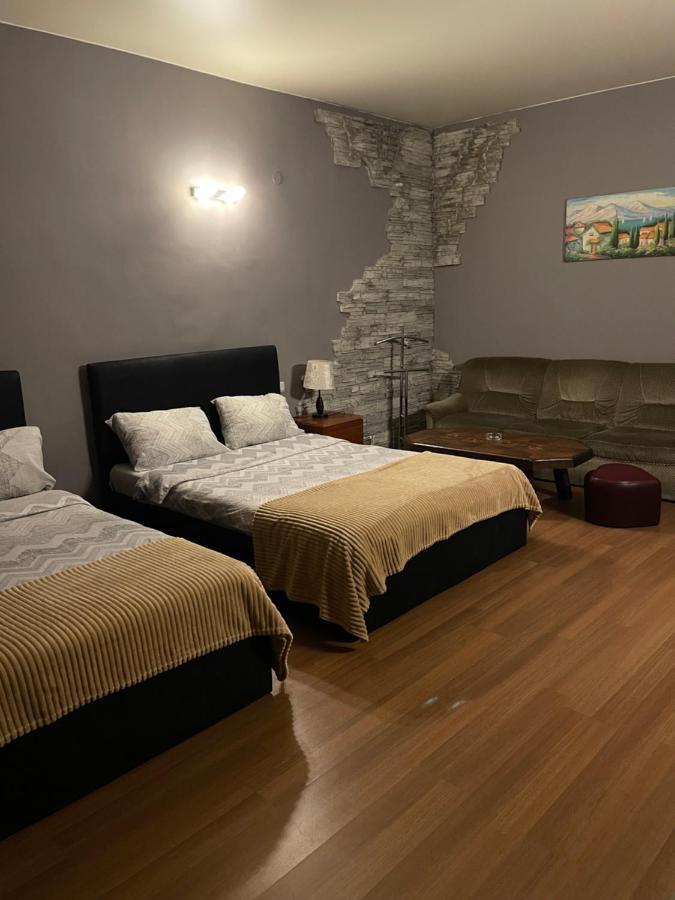 Hotel Era Tbilisi Eksteriør bilde